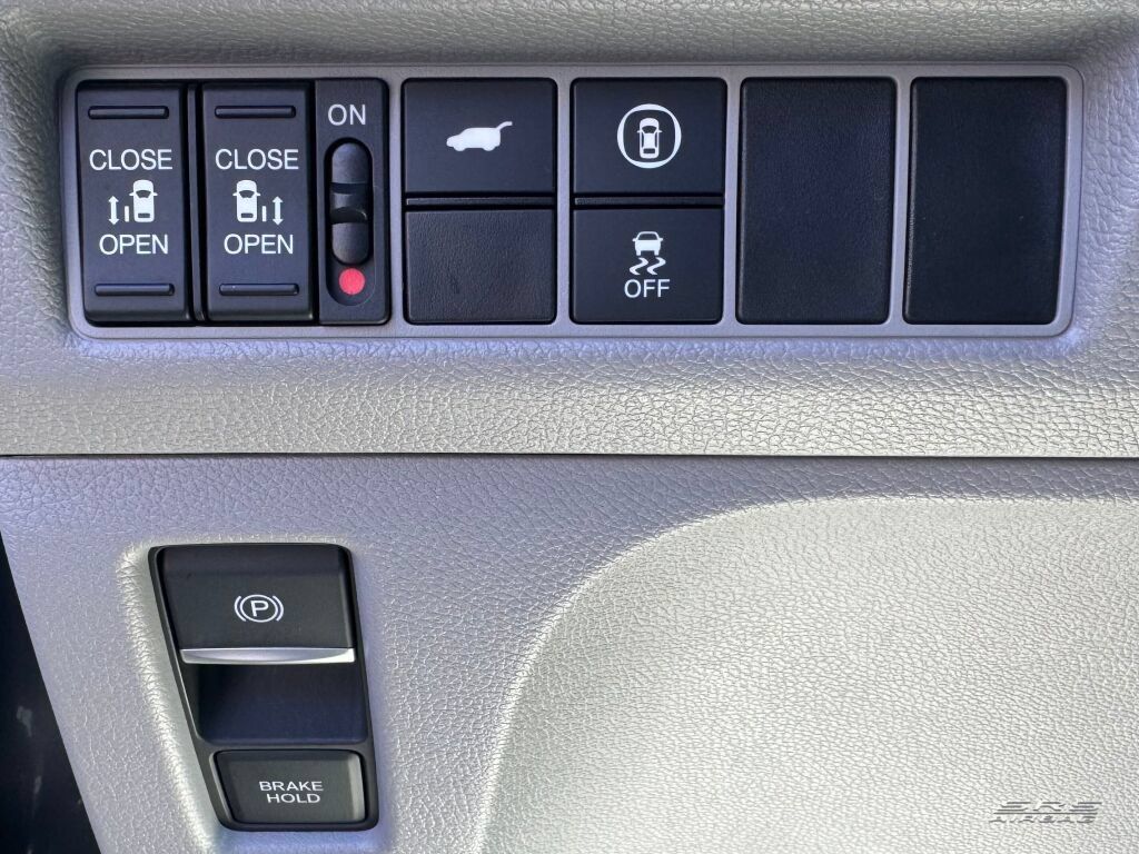 Used 2023 Honda Odyssey EX-L image 29