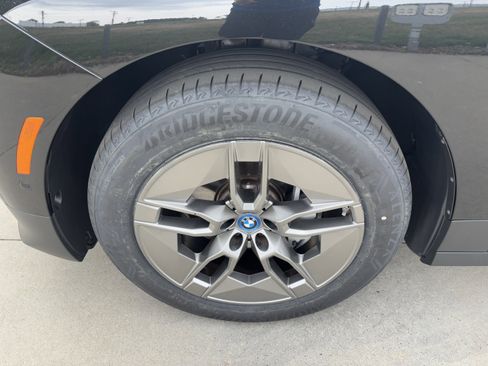 Certified 2023 BMW iX xDrive50 AWD/4WD image 13
