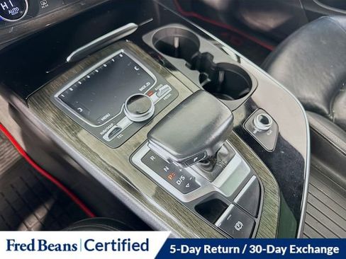 Used 2018 Audi Q7 3.0T Premium Plus w/ Premium Plus Package image 24