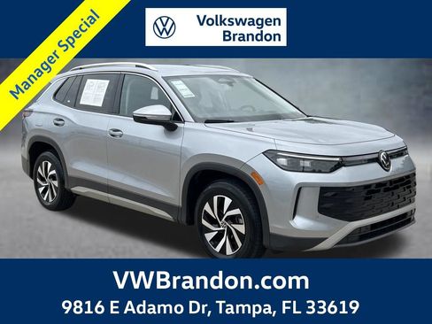 Certified 2025 Volkswagen Tiguan S FWD image 1