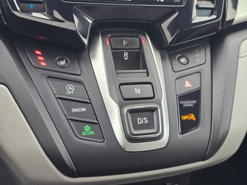 Used 2018 Honda Odyssey Touring image 32
