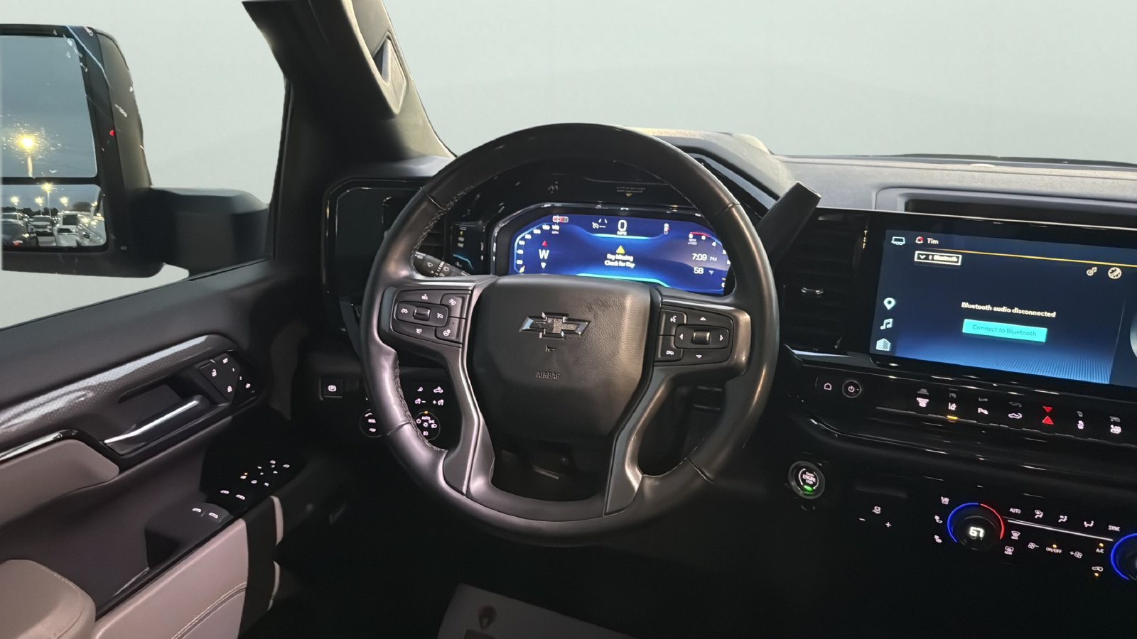 Used 2025 Chevrolet Silverado 2500 ZR2 w/ ZR2 Bison Edition AWD/4WD image 9