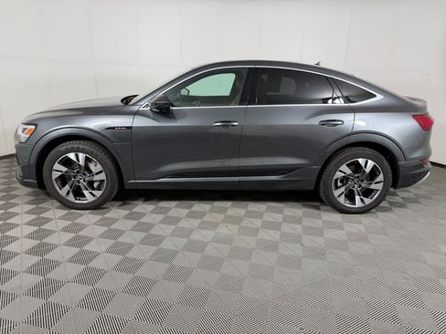 Certified 2021 Audi e-tron Premium Plus w/ Premium Plus Package AWD/4WD image 2