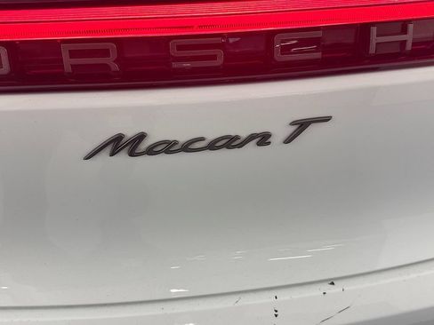 Used 2023 Porsche Macan Turbo AWD/4WD image 28
