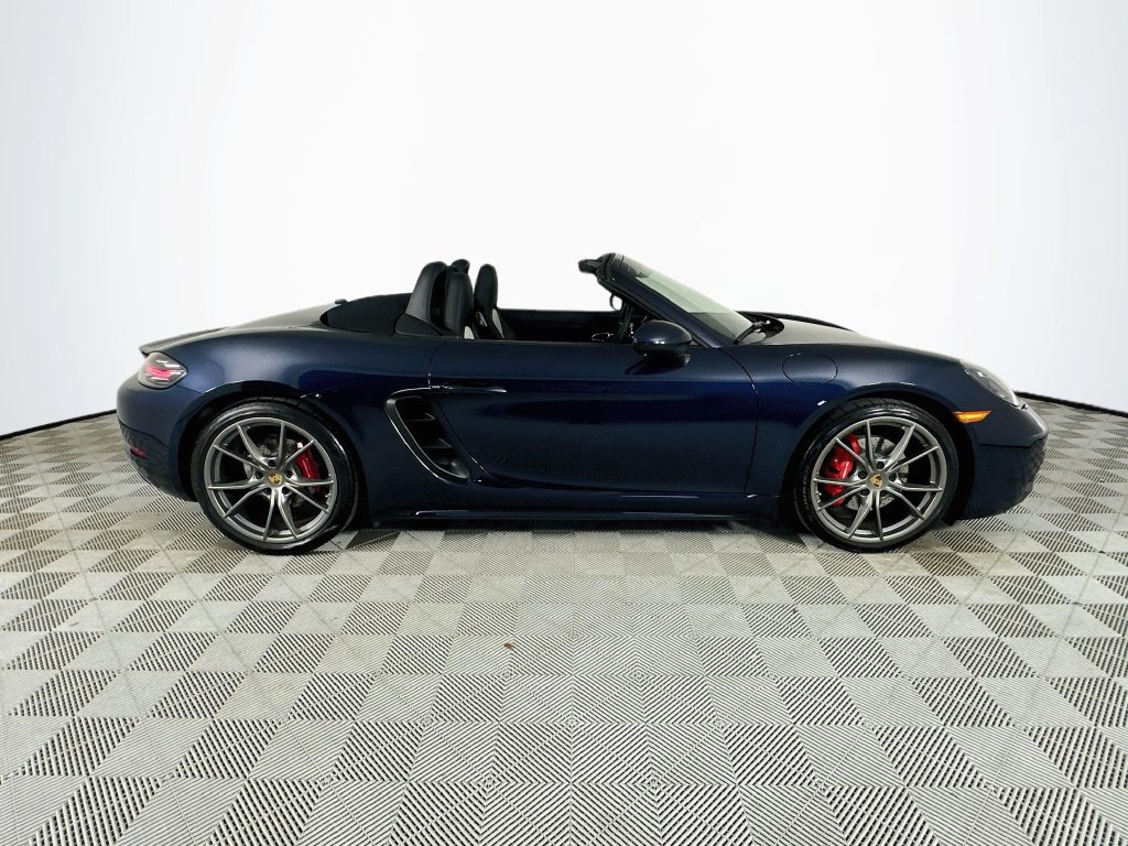 Used 2019 Porsche 718 Boxster S RWD image 8