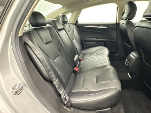 Used 2017 Ford Fusion Titanium AWD/4WD image 27