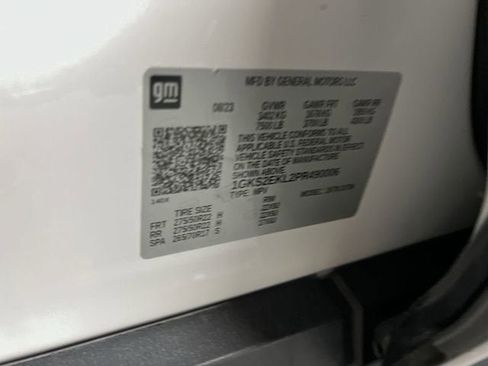 Certified 2023 GMC Yukon Denali Ultimate AWD/4WD image 35
