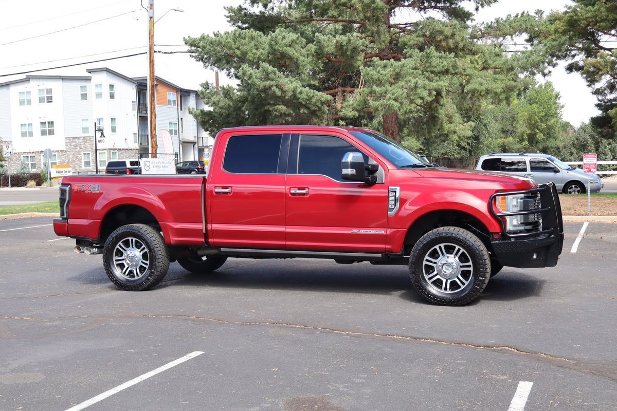 Used 2017 Ford F250 Platinum w/ Platinum Ultimate Package AWD/4WD image 2
