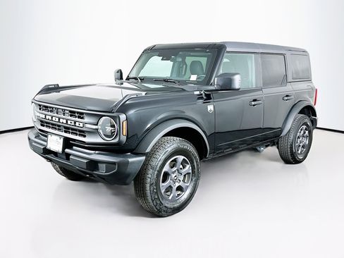 Used 2025 Ford Bronco Big Bend image 3