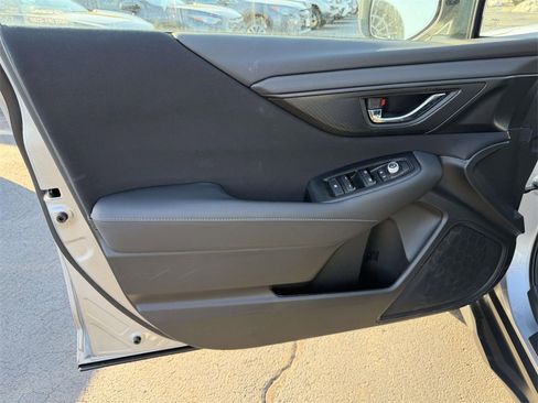 Used 2025 Subaru Outback Premium image 16