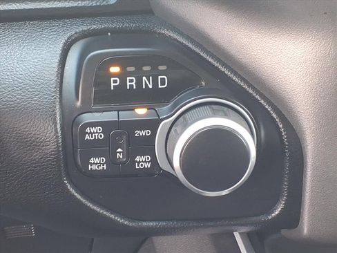 Used 2020 RAM 1500 Big Horn image 8