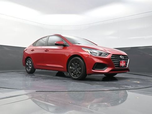 Used 2021 Hyundai Accent SE image 34