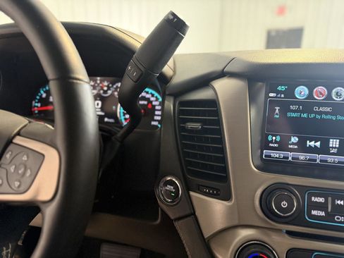 Used 2019 GMC Yukon Denali w/ Open Road Package image 21