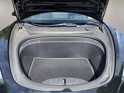 Used 2018 Tesla Model 3 Long Range AWD/4WD image 11