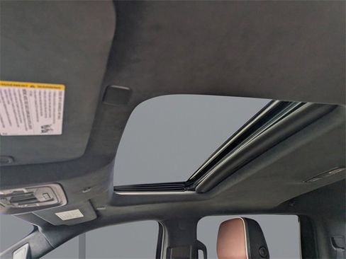 Used 2024 GMC Sierra 2500 Denali Ultimate image 19