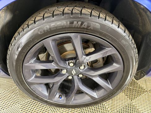 Used 2021 Dodge Challenger SXT w/ Blacktop Package image 12