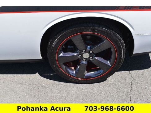 Used 2014 Dodge Challenger R/T Plus RWD image 29