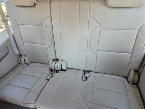 Used 2019 GMC Yukon XL Denali w/ Denali Ultimate Package AWD/4WD image 16