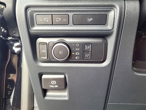 Used 2022 Ford F150 XLT w/ Equipment Group 302A High image 16