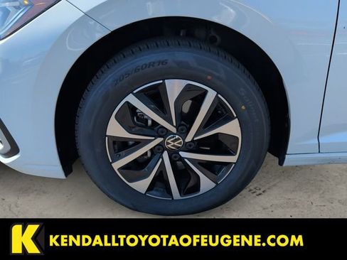 Used 2025 Volkswagen Jetta S FWD image 9