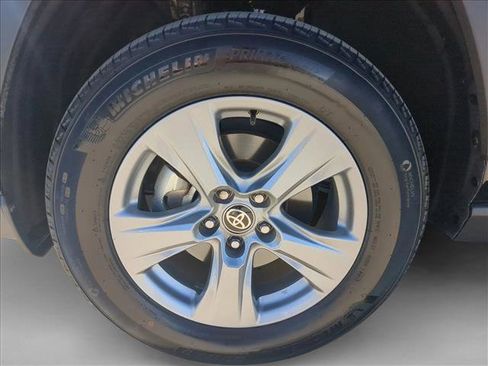 Used 2024 Toyota RAV4 XLE image 25