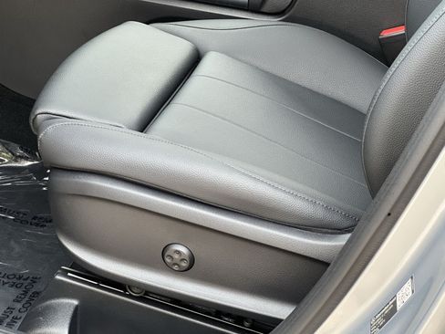 Certified 2026 Mercedes-Benz GLA 250 4MATIC image 19