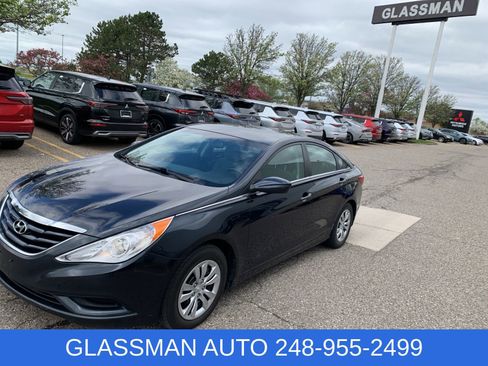Used 2012 Hyundai Sonata GLS FWD image 1