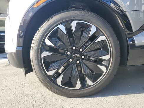 Used 2026 Chevrolet Blazer EV RS w/ Super Cruise Package image 6