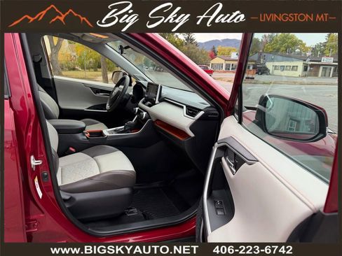 Used 2019 Toyota RAV4 Adventure image 19