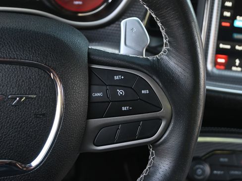 Used 2019 Dodge Challenger SRT Hellcat w/ Plus Package RWD image 19