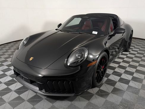 Certified 2026 Porsche 911 Targa 4 GTS AWD/4WD image 1