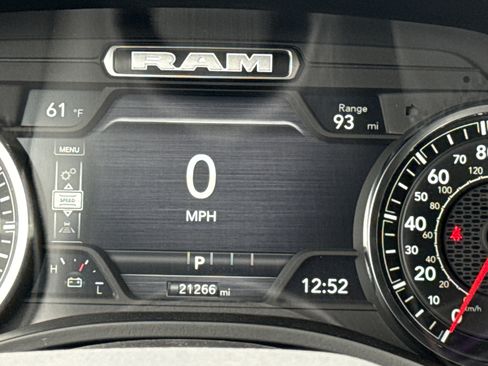 Used 2025 RAM 1500 Big Horn AWD/4WD image 20