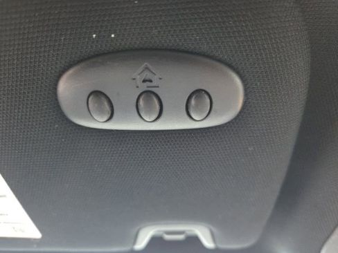 Used 2017 Lincoln MKZ Reserve w/ Climate Package image 42