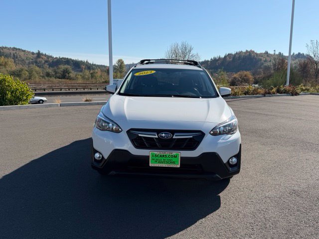 Used 2023 Subaru Crosstrek 2.0i Premium AWD/4WD image 2