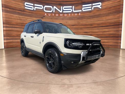 New 2025 Ford Bronco Sport Outer Banks w/ Sasquatch Outer Banks Package AWD/4WD image 8