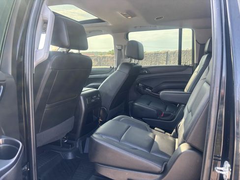 Used 2020 GMC Yukon XL SLT w/ Value Plus Edition RWD image 17