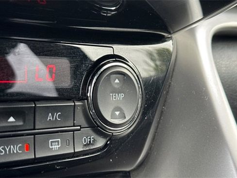 Used 2024 Mitsubishi Eclipse Cross SE image 30