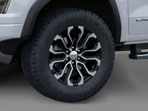 New 2026 GMC Canyon Denali AWD/4WD image 9
