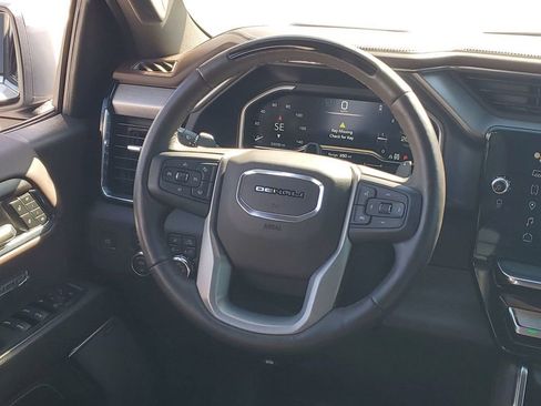 Used 2024 GMC Sierra 1500 Denali image 25