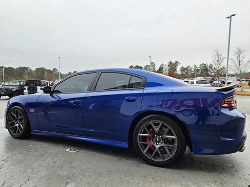 Used 2019 Dodge Charger Scat Pack w/ Harman/Kardon Audio Group image 5