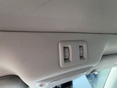 Used 2024 Nissan Murano SV AWD/4WD image 30