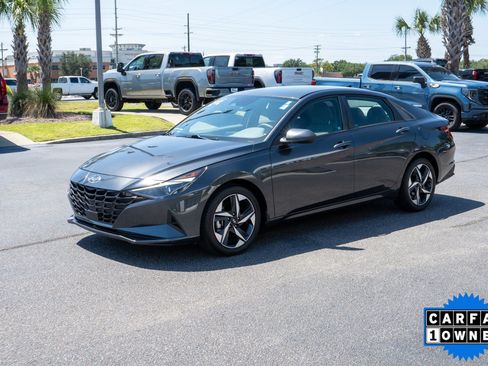 Used 2023 Hyundai Elantra SEL w/ Convenience Package FWD image 7