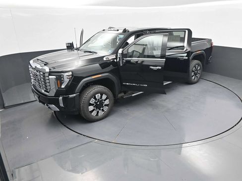 New 2026 GMC Sierra 2500 Denali w/ Technology Package AWD/4WD image 47