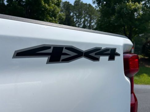 New 2026 Chevrolet Silverado 2500 Custom w/ Custom Blackout Package AWD/4WD image 23