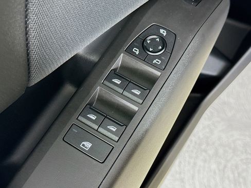 Used 2025 BMW X3 xDrive30i w/ M Sport Package image 17