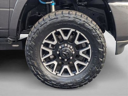 Used 2025 RAM 2500 Limited image 22