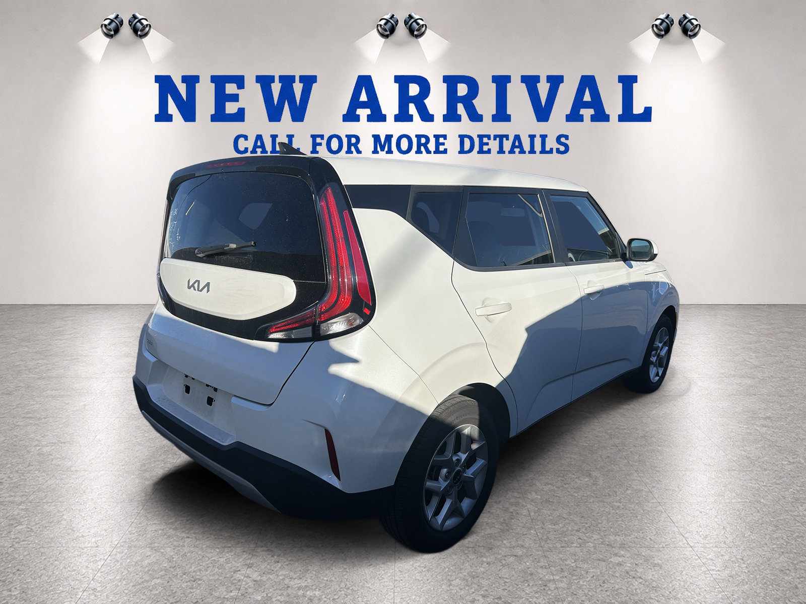 Used 2023 Kia Soul LX w/ LX Technology Package FWD image 6
