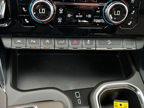 New 2026 GMC Sierra 1500 Denali AWD/4WD image 43