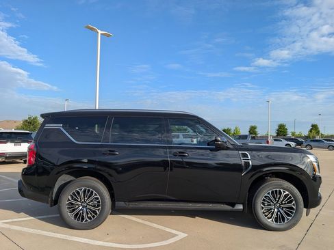 New 2026 Nissan Armada SL RWD image 3