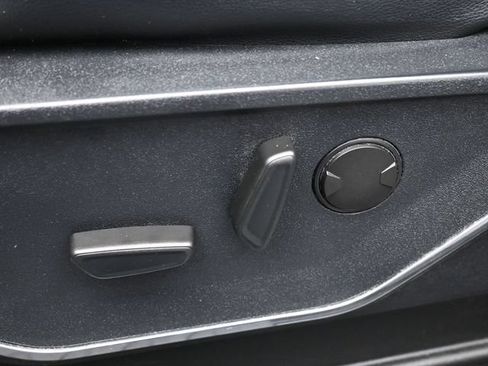 Certified 2022 Ford F150 Lariat AWD/4WD image 12